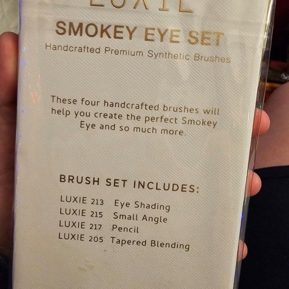 Luxie smokey eye rose gold set - Picture 2 of 2